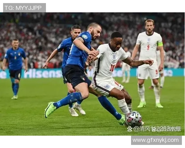 足球明星配对连线图揭示球员默契与合作关系的深度分析与探讨