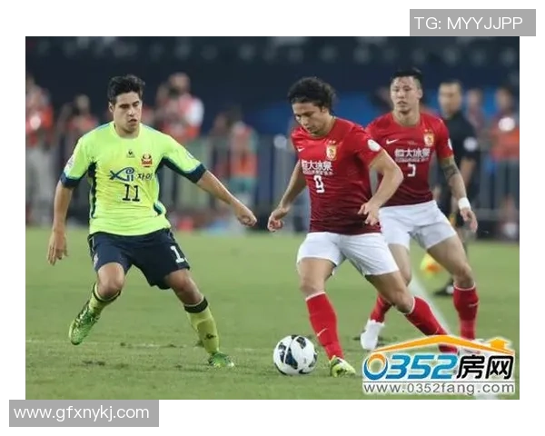 成都足球队荣登足球节奏排行榜第三名引发热议