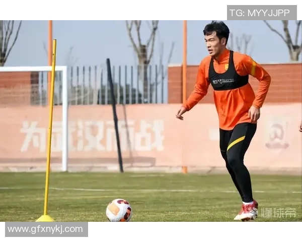 武汉篮球队心理素质强劲跻身全国第二名引发关注与讨论