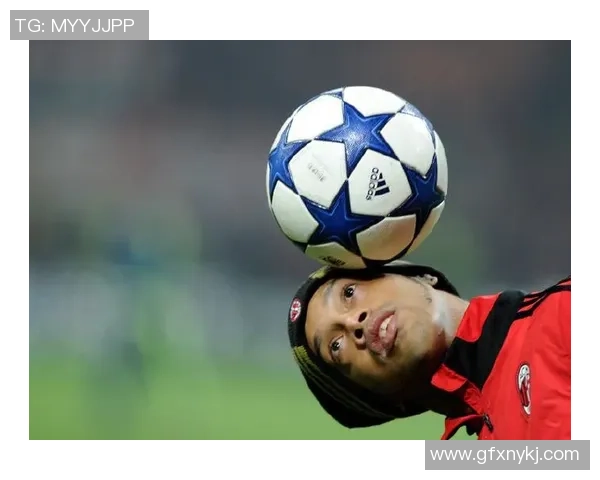 小罗足球明星风采展现球场上的魔术师与激情瞬间